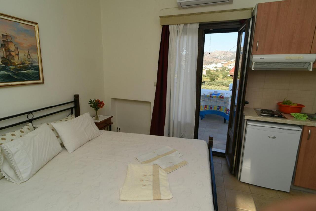 Archontiko Michelis Villa Galini  Buitenkant foto